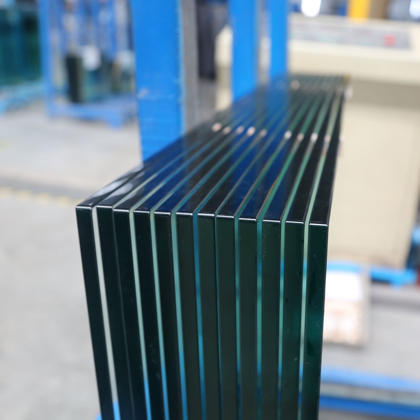 TEMPERED GLASS